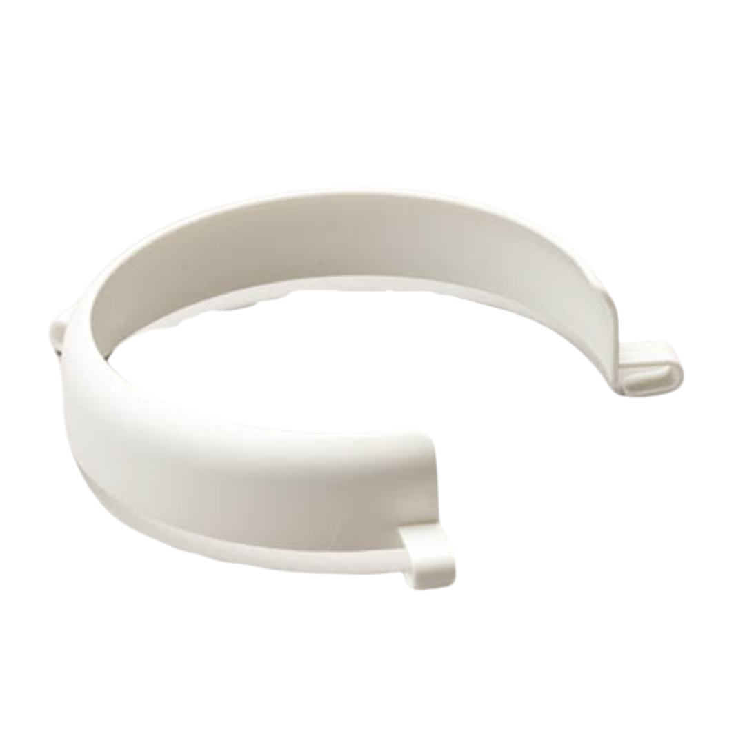 ADL Kitchen plastic plate surround, lightweight non‑slip design fits standard plates, raised edge aids scooping, supports independence and safe daily dining.